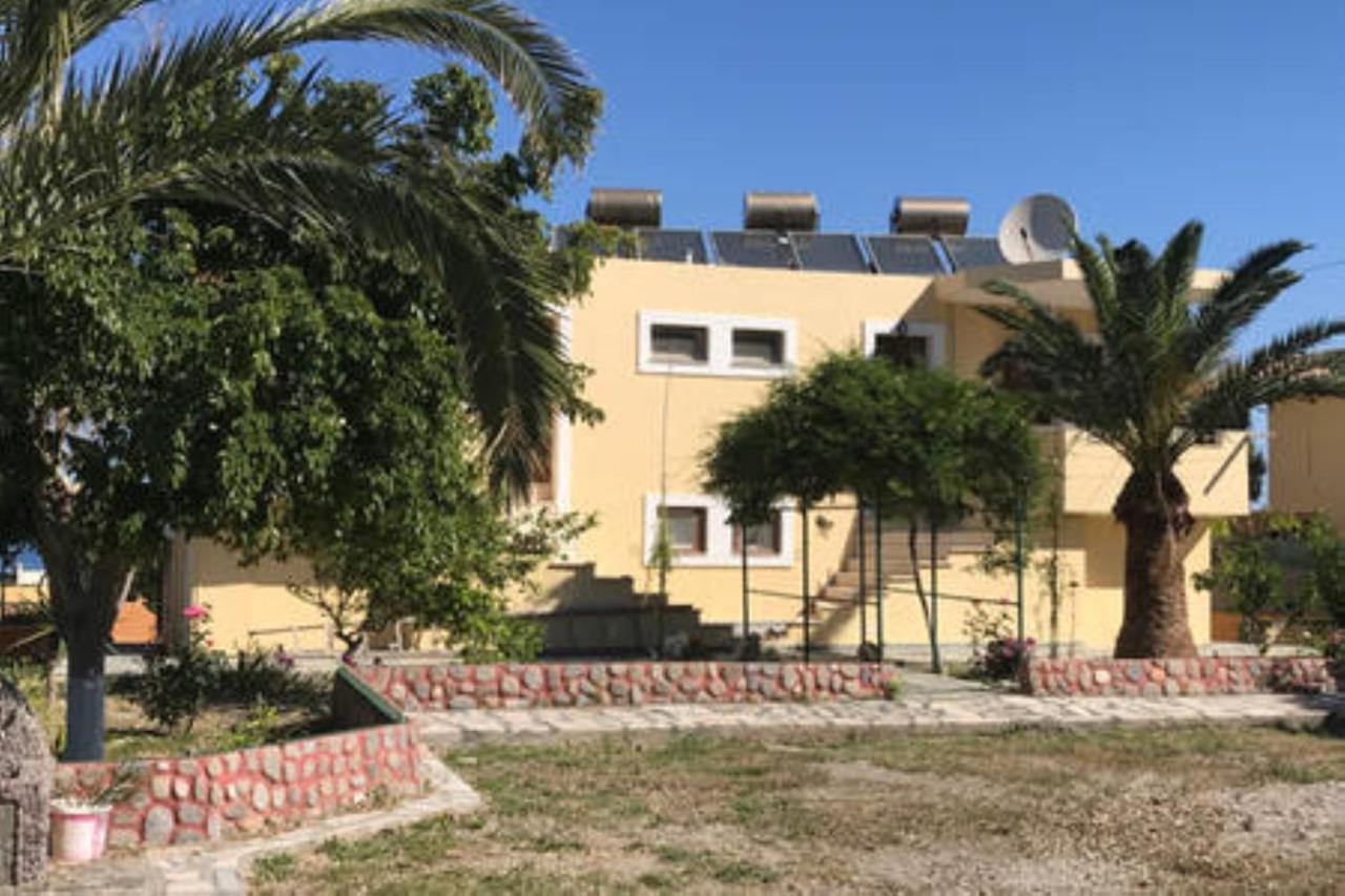Makis Apartments Sitia  Dış mekan fotoğraf