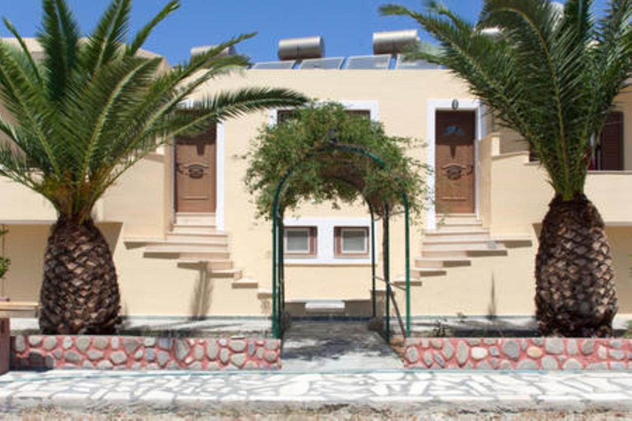 Makis Apartments Sitia  Dış mekan fotoğraf