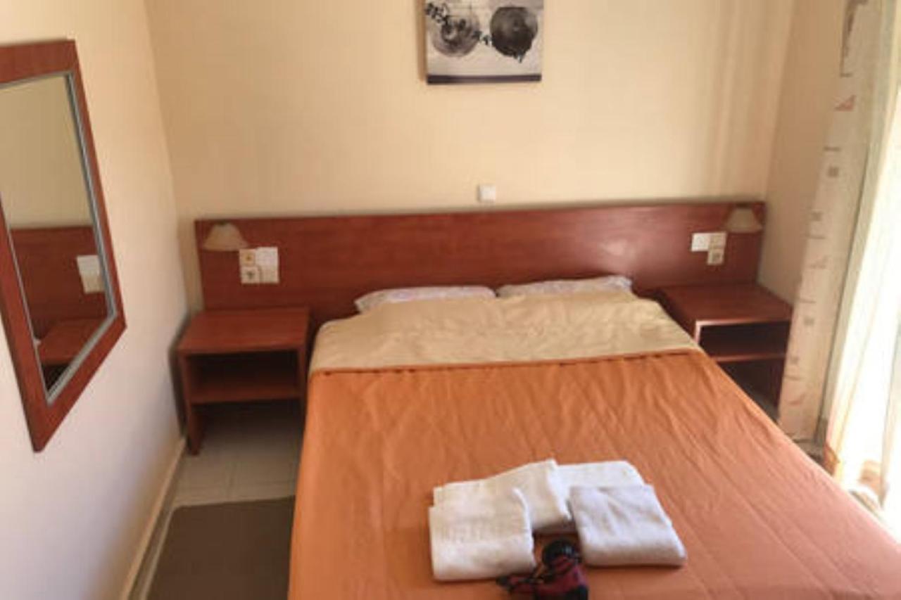 Makis Apartments Sitia  Dış mekan fotoğraf