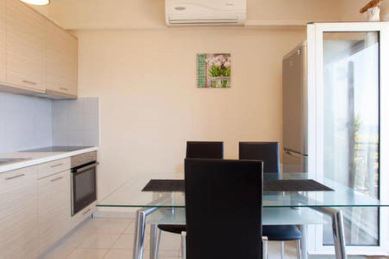 Makis Apartments Sitia  Dış mekan fotoğraf
